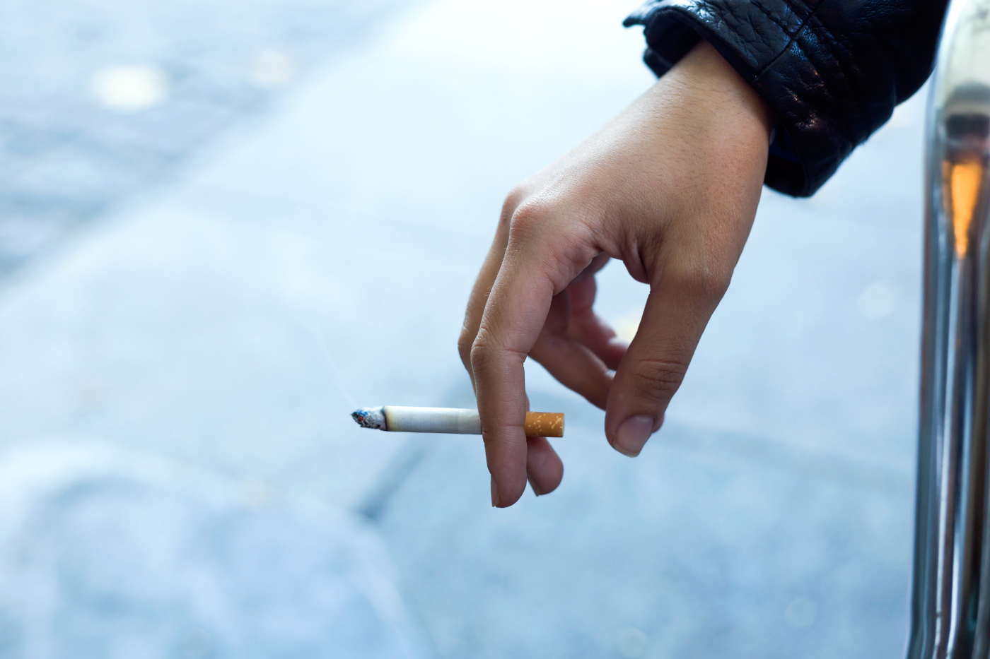 What Is the Link Between Smoking and Cataracts?